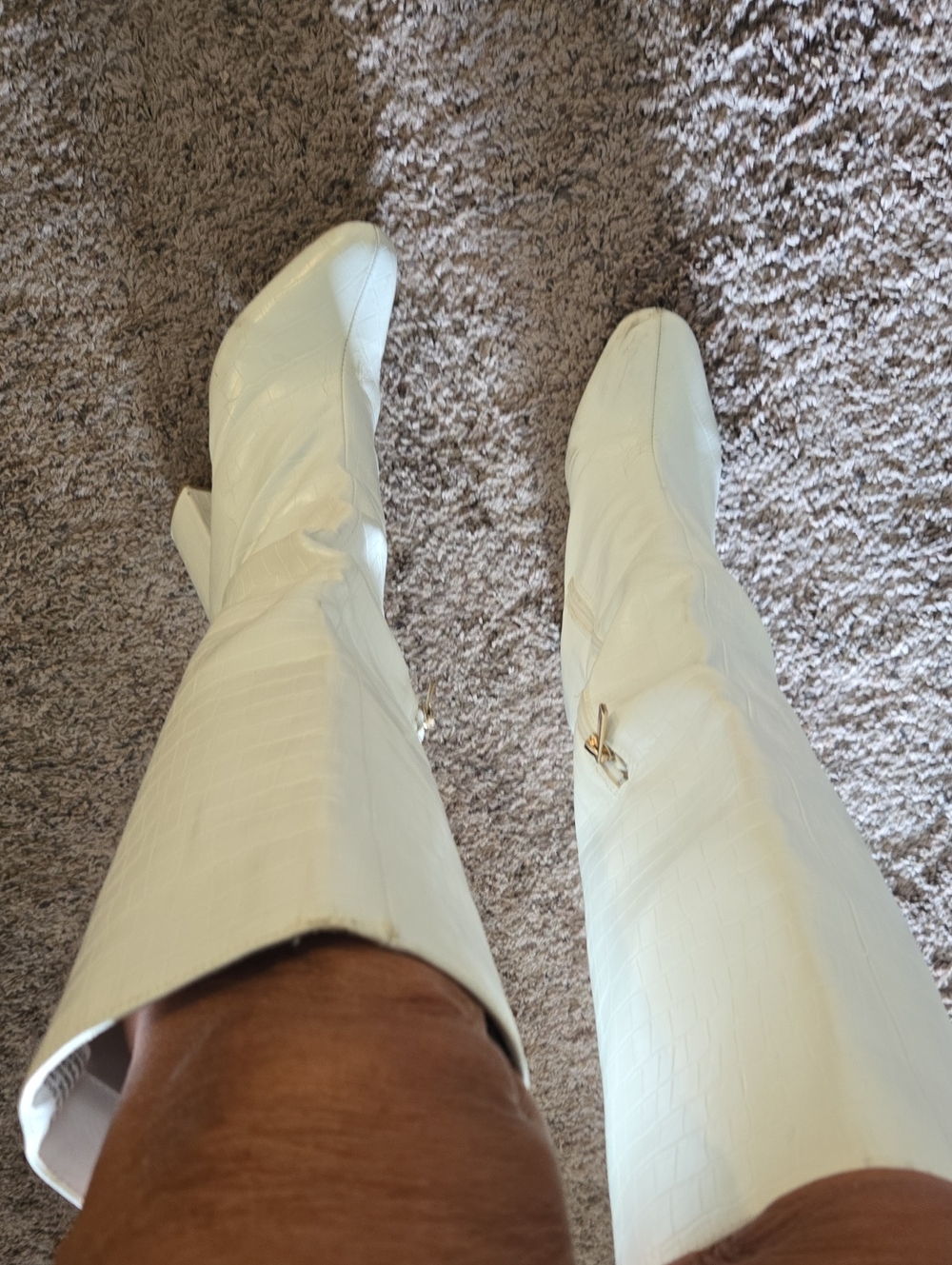 Shoe Dazzle White Over-the-Knee Faux Croc Boots